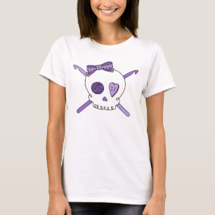 T-shirt Crochets de crâne et de crochet (pourpres)