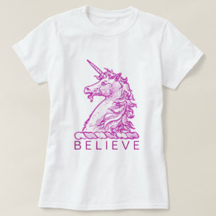 T-shirt Croire Magical Horse Rose Unicorn Ajouter un nom