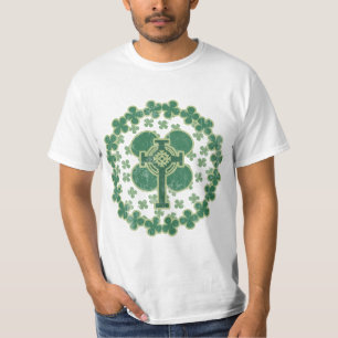 T-shirt Croix celtique Jour de la Saint Patrick détenue