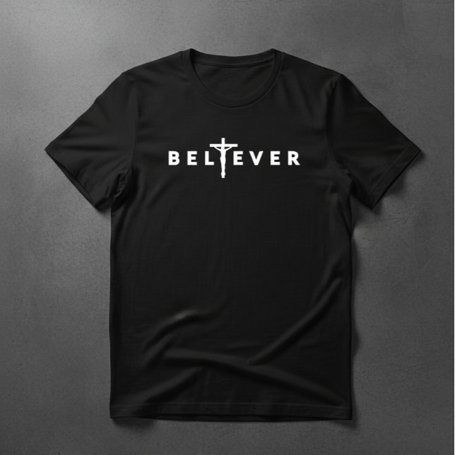 T-shirt Croyant (Créateur téléchargé)