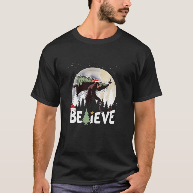 T-shirt Croyez Bigfoot Sasquatch Yeti Santa Hat Noël (Devant)