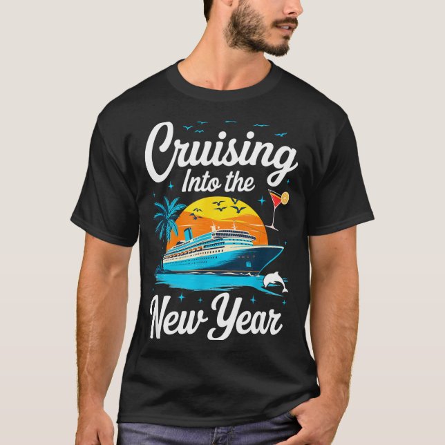 T-shirt Cruising Into 2026 New Years Eve Party Matching Fa (Devant)