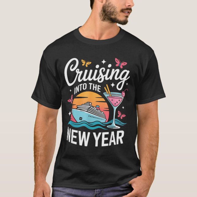 T-shirt Cruising Into 2026 New Years Eve Party Matching Fa (Devant)