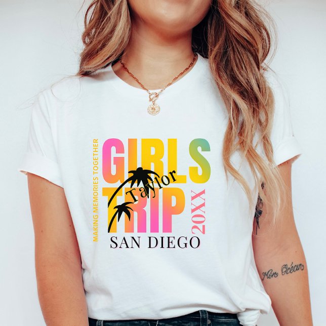 T-shirt Custom Girls Trip with Name, City and Year; Summer (Créateur téléchargé)