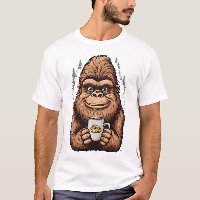 T-shirt Cute Bigfoot Drinking Coffee  Funny Sasquatch  (Devant)
