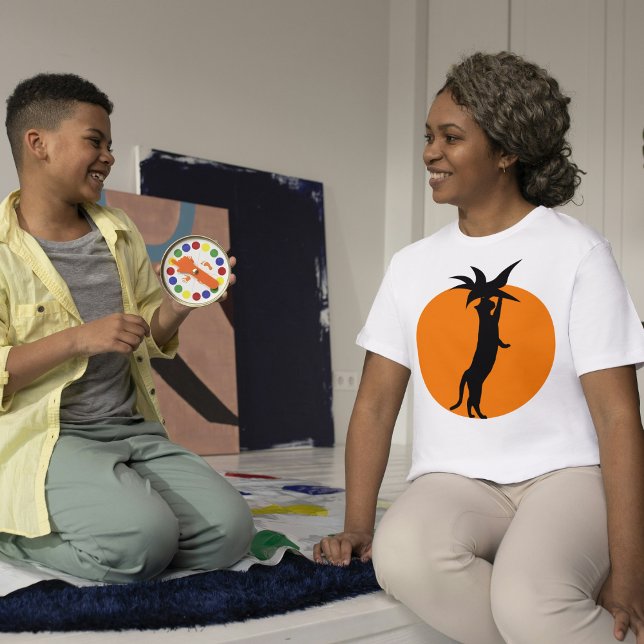 T-shirt Cute Chat Noir Dans Tomate Orange Sur Blanc Tendan (Créateur téléchargé)