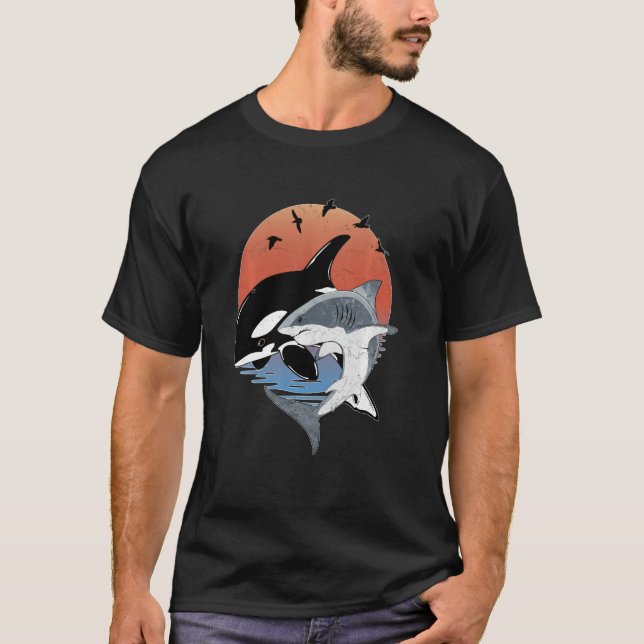 T-shirt Cute Orca Whale and Shark Samoa Polynesia Long Sle (Devant)