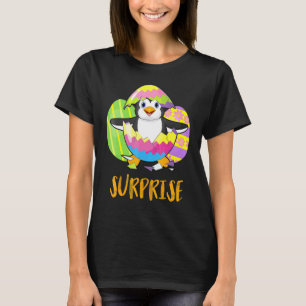 T-shirt Cute Penguin Surprise Avec Des Oeufs Coloré Joyeux