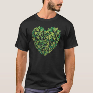 T-shirt Cute St Patrick's Day Shamrock With Heart Pattern 