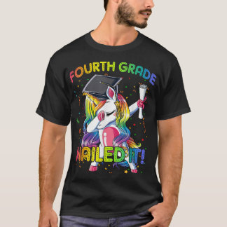 T-shirt Dabbing Fourth Grade Unicorn Graduation Class 2022