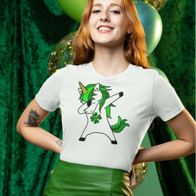 T-shirt Dabbing Unicorn St. Patrick's Day Shamrock vert (Créateur téléchargé)