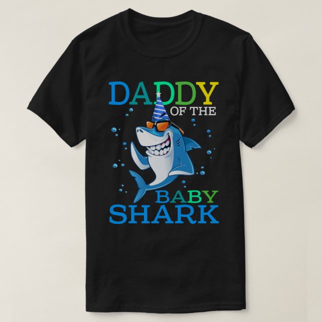 T-shirt DADDY Du Bébé Requin Anniversaire Frère Requin Shi (Design devant)