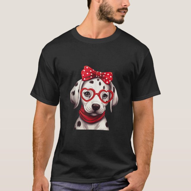 T-shirt Dalmatie Portant Des Lunettes Rouges Et Bandana À  (Devant)
