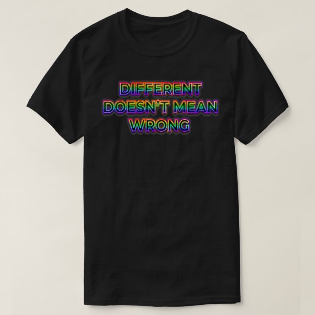 T-shirt Dark Different n'est pas faux (Design devant)