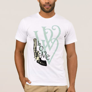 T-shirt d'arme à feu d'amour