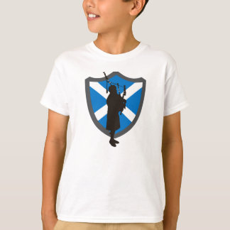 T-shirt de joueur de cornemuse d'enfants :