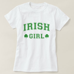 T-shirt de la fête de la fille irlandaise St. Patr