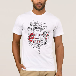 T-shirt de magasin de tatouage
