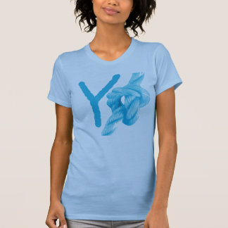 T-shirt de noeud de Y