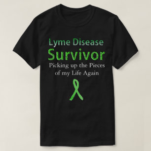 T-shirt de noir de survivant de la maladie de Lyme