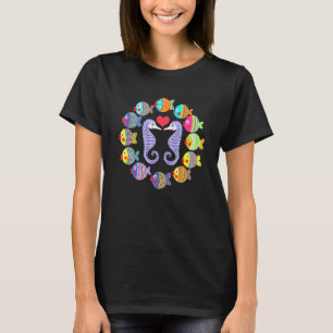 T-shirt De nombreux petits poissons colorés Deux hippocamp