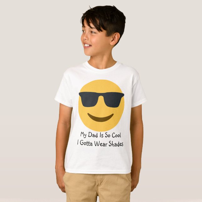 T-shirt de port de nuances d'Emoji de papa frais (Devant entier)