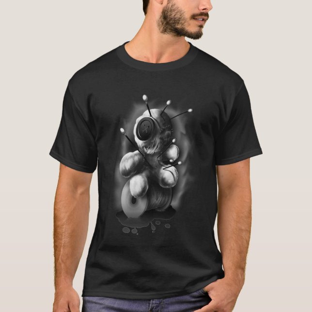T-shirt de TattooDev de poupée de vaudou (Devant)