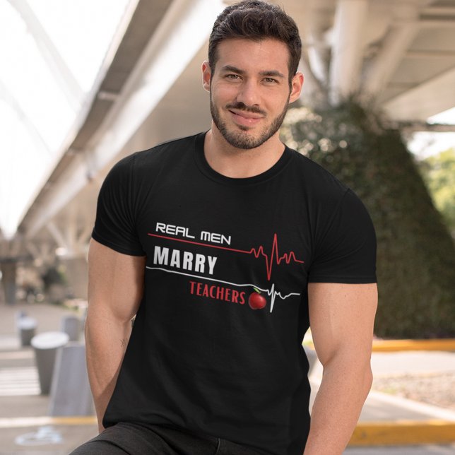 T-shirt De vrais hommes marient des enseignants (Real Men Marry Teachers T Shirts)