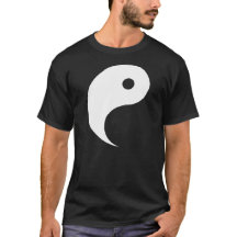 T-shirt de Yang, sembler grands avec Yin