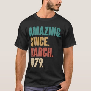 T-shirt Décoration 44e anniversaire Incroyable depuis mars