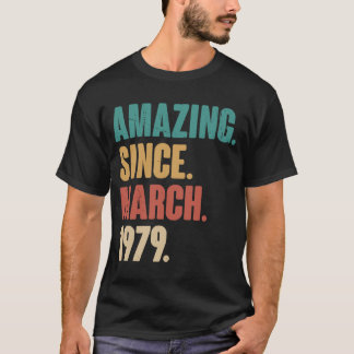 T-shirt Décoration 44e anniversaire Incroyable depuis mars