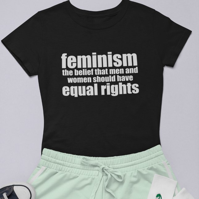 T-shirt Définition du féminisme Droits égaux pour les femm (Créateur téléchargé)