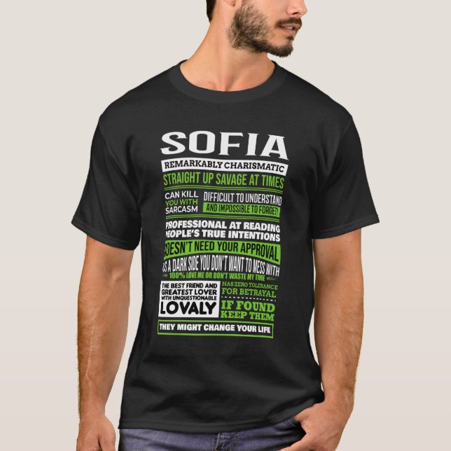 T-shirt Définition du nom de la fille Sofia (Devant)