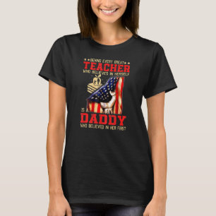T-shirt Derrière chaque grande enseignante qui croit en el