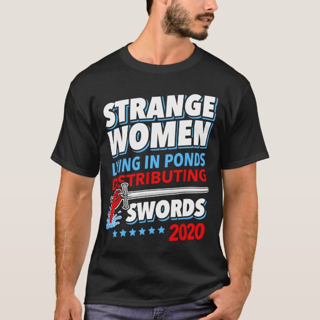 T-shirt Des Femmes Étrangères Mensongées Dans Des Étangs D (Devant)