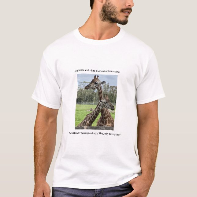 T-shirt Des girafes dans un bar.. (Devant)