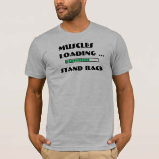 T-shirt Des muscles chargeant - reculez