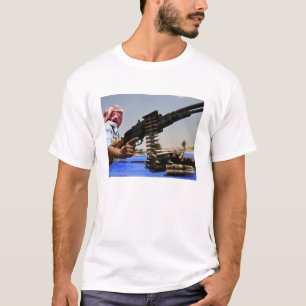 T-shirt Des obus de 762 mm se trouvent sur le camion
