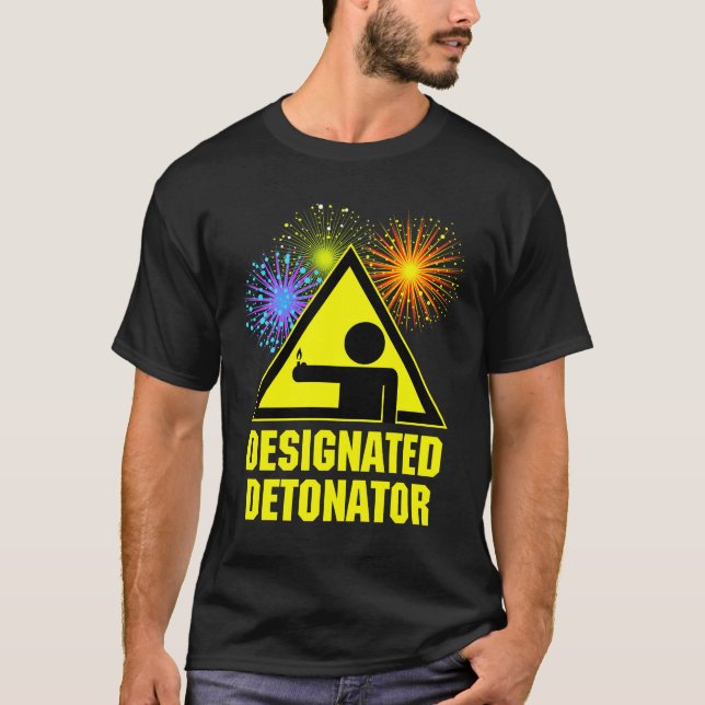 T-shirt Détonateur indiqué de feux d'artifice (Devant)