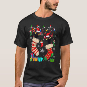 T-shirt Deux Santa Black Cat Dans Chaussettes de Noël Chat