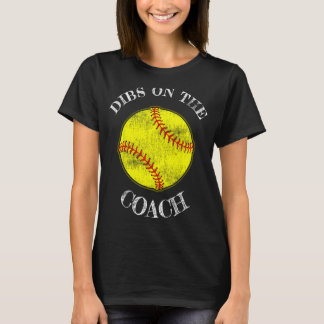 T-shirt Dibs Sur L'Entraîneur Softball Épouse Mari Disthab