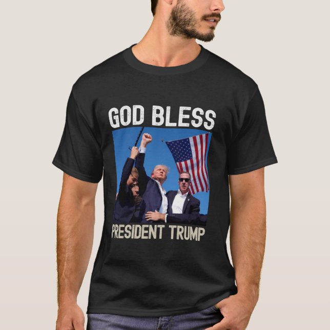 T-shirt Dieu béni le président Trump tirer sur Dieu politi (Devant)