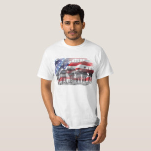 T-shirt Dieu bénisse les soldats américains sur le drapeau