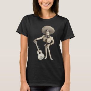 T-shirt Disney Pixar Coco Ernesto Tenir une guitare