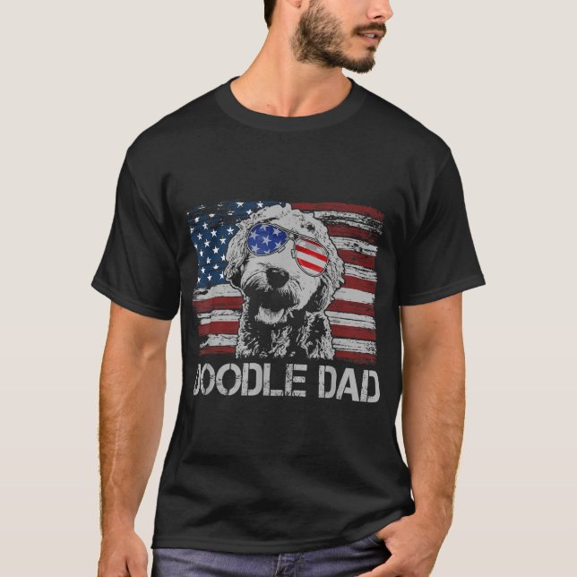 T-shirt Doodle Papa Goldendoodle Chien Drapeau Américain 4 (Devant)