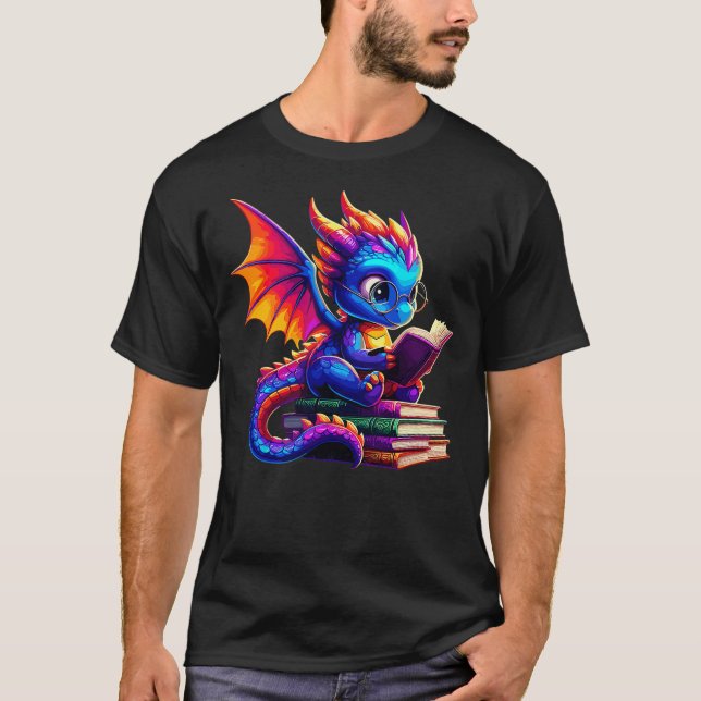 T-shirt Dragon Reading a Book Bookworm Book Lover (Devant)