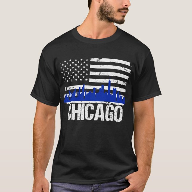 T-shirt Drapeau américain affligé par horizon de Chicago (Devant)