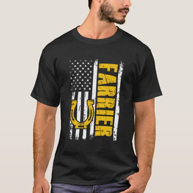 T-shirt Drapeau américain Farrier Horse Drapeau Shoot Hoof (Devant)