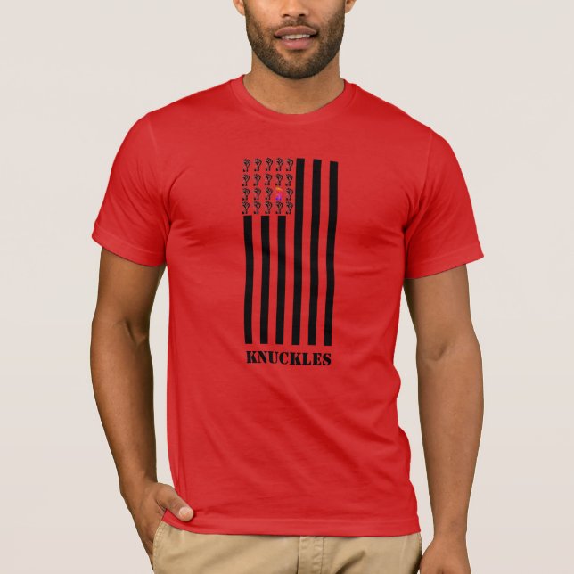 T-shirt Drapeau américain riposté par des canettes nues (Devant)