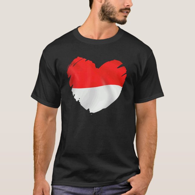 T-shirt Drapeau Indonésien En Forme De Coeur Indonésien (Devant)